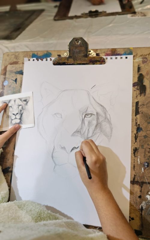 drawing class in dubai