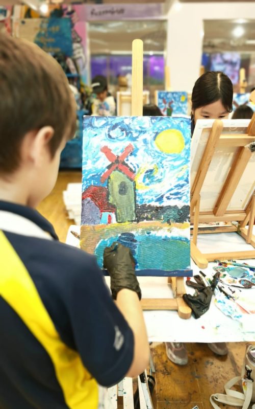 Painting workshop in Dubai uae