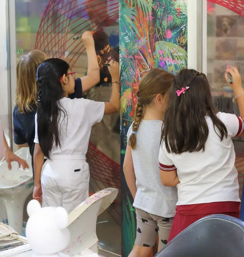 Freestyle Window Art_ - Birthday Party